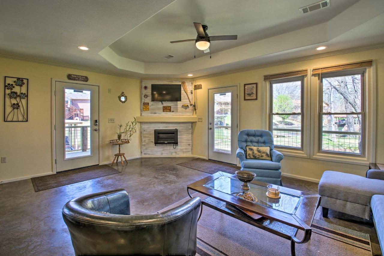 Waterfront Hot Springs Home With Kayaks And Boat Slip! Exterior photo